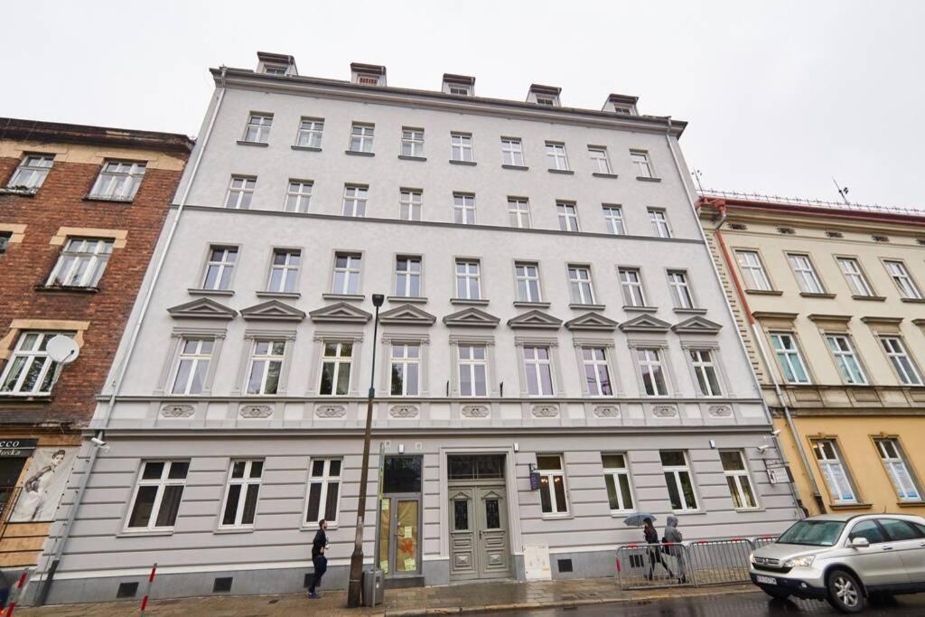 Unique Brick 5 - Old Town & Market Square Apartment Krakow Bagian luar foto